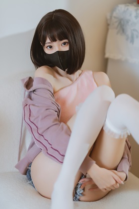4KCoser-LAN NO.011 ꡼ࡡ40P