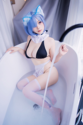 4KCoser- NO.011 塡47P